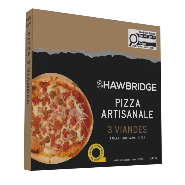 Une pizza 3 viandes artisanale préparée par Shawbridge dans les Laurentides vendue en épicerie