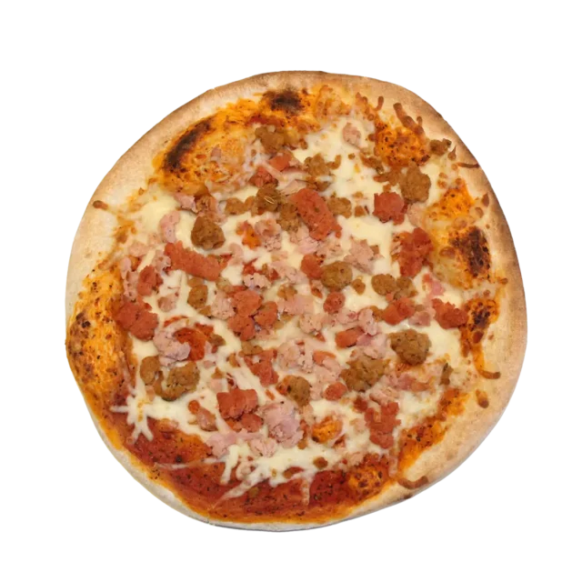 Une pizza 3 viandes artisanale préparée par Shawbridge dans les Laurentides